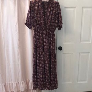 Gorgeous Fall Floral Maxi Dress